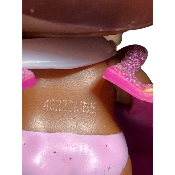 Royal Beauty LOL Surprise Glitter Edition Collectible Small Doll Figure - Picture 6 of 7